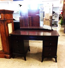 Vintage desk/vanity.  Mirror is an old 3-way view.  
$250.00