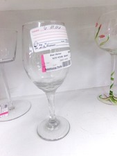 PARTS TAGS...  This wine glass represents a set of 7.
Be sure to read our tags.  Often a higher than normal price represents a lot more than is displayed.
$6.00