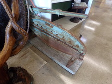 ANTIQUE... Steel manufactured asbestos cutter.  Mounted to a 2x10 board.  At front of store West exit door.
$39.40