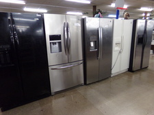 Refrigerators!
Featured is stainless steel french door on far right
$220.00