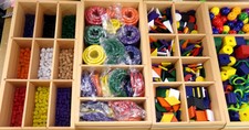 Spielgaben set - German educational toy
*Complete set - Like new!
Pictures are of 3.5 drawers of pieces
We have the shelf and all 12 drawers of materials
$112.50