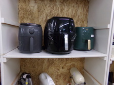 Green Air Fryer - 
$45.00