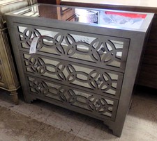 Silver mirror 3 drawer dresser
$295.00