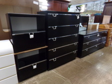BLACK BEDROOM SET.
Chest of drawers, long dresser, 2 side tables and mirror complete this set.
$307.40