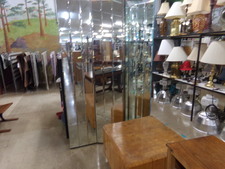 VERTICLE STRIP ROOM DIVIDER.  All mirrors room divider is made of 4 15